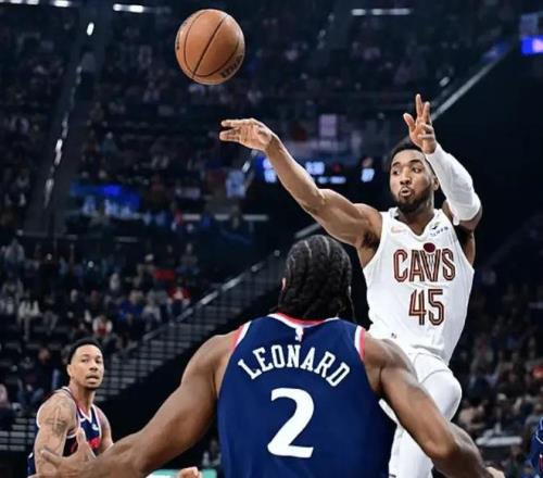 里士满荣耀,霍索恩赢得,麦克莱兰奖,BG真人,BG真人官网,BG真人娱乐,BG真人游戏,BG真人视讯