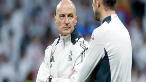 “3月1日湖人之夜，草帽团全体以湖人风范惊艳亮相。”