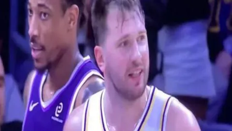 谷歌Play商店移除心跳文学俱乐部应用